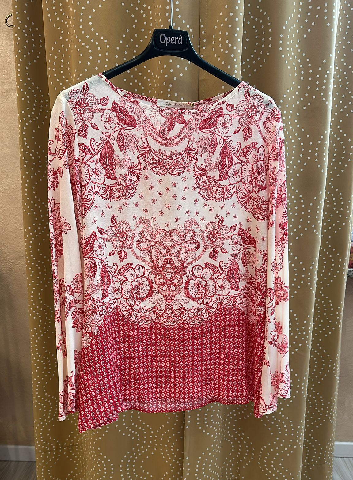 Blusa Bianca e Rossa